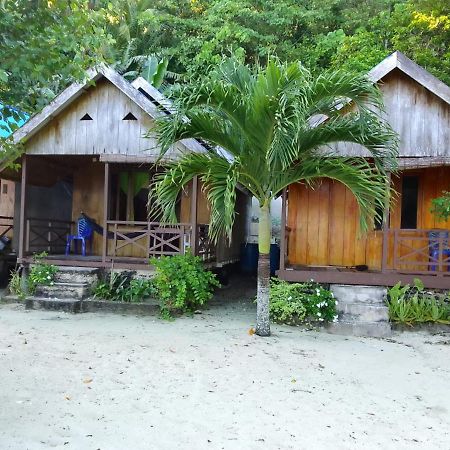 Pondok Lestari Kadidiri Batudaka Exteriör bild